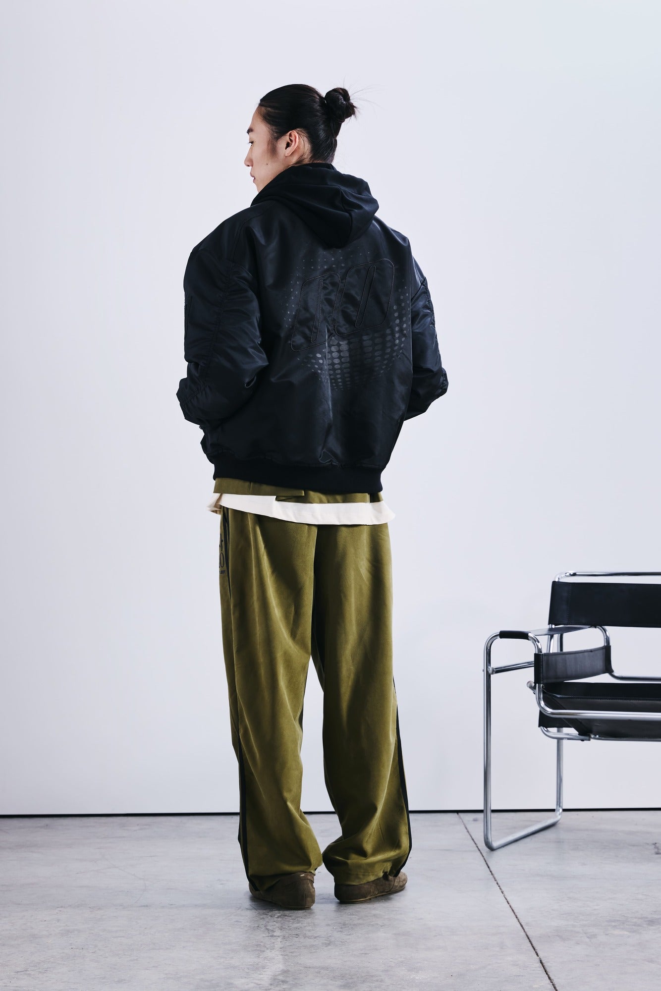 BOMBER HOODIE
