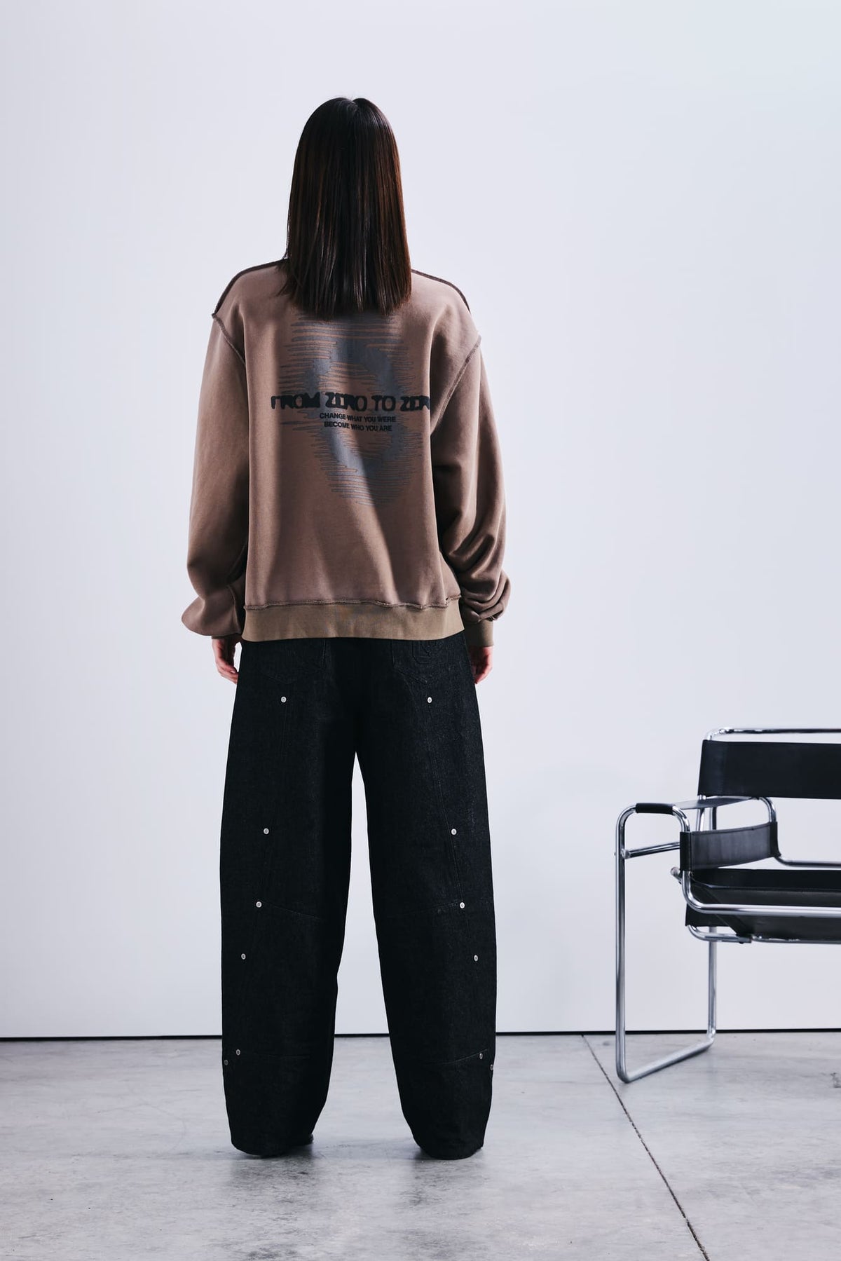 WASHED CREWNECK 