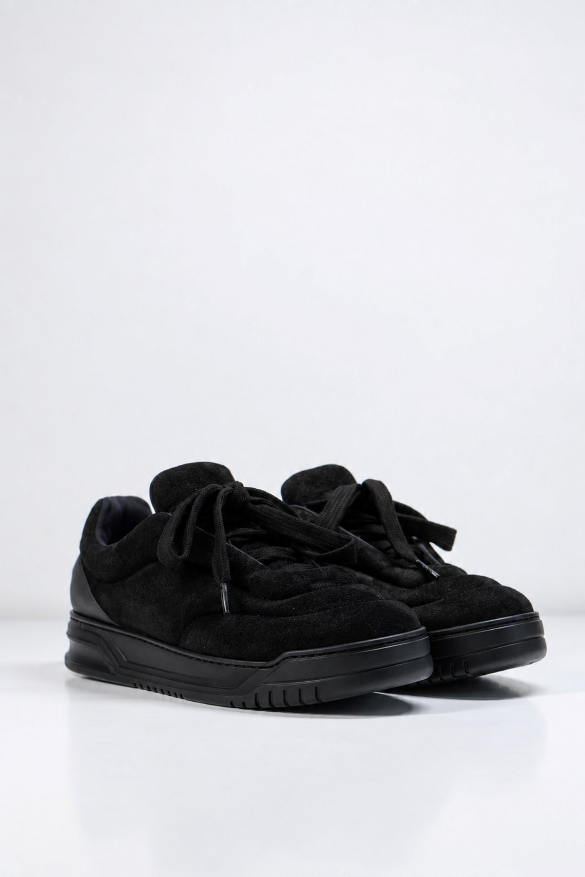 ZERO FORM SHOES 