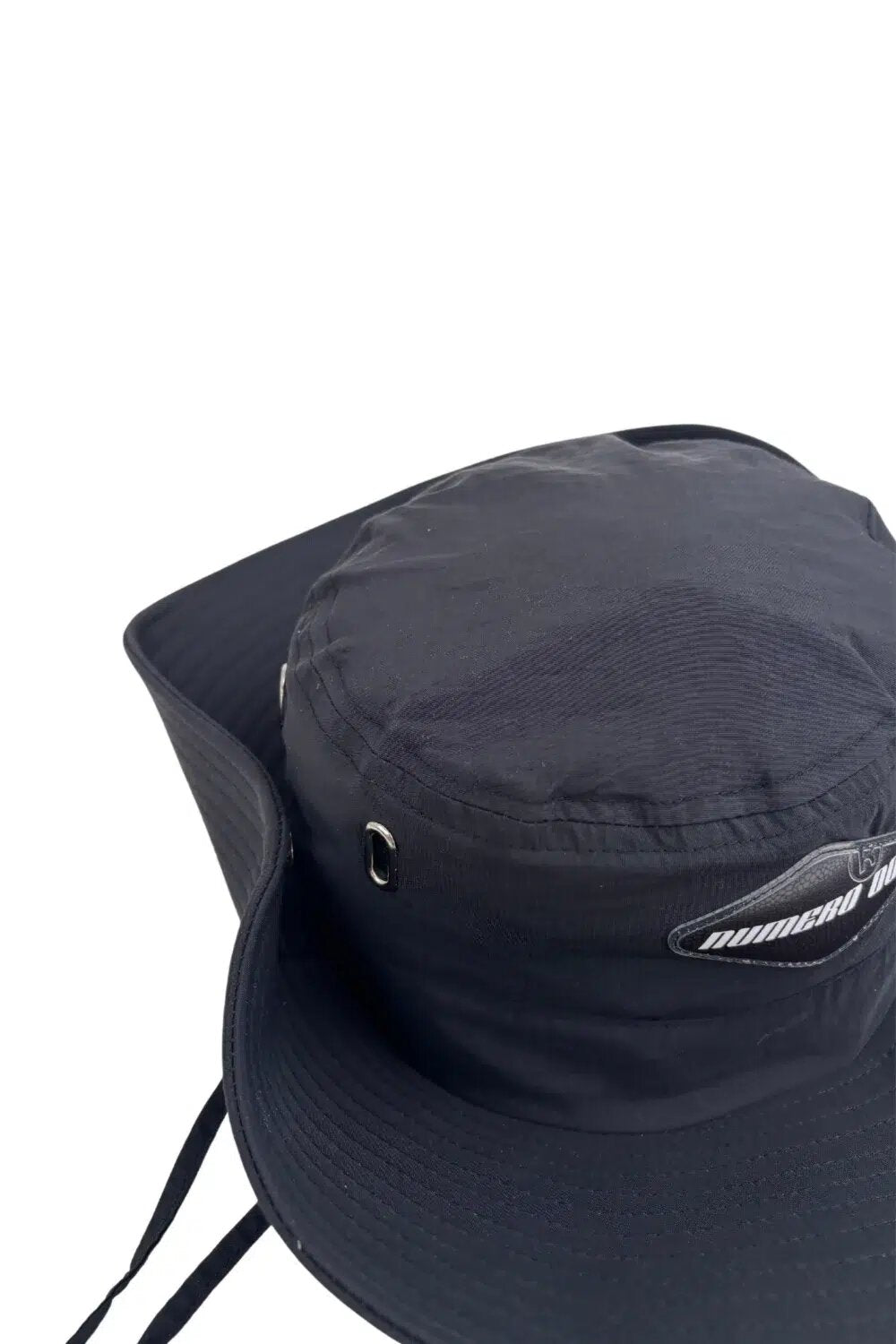 bucket 00 