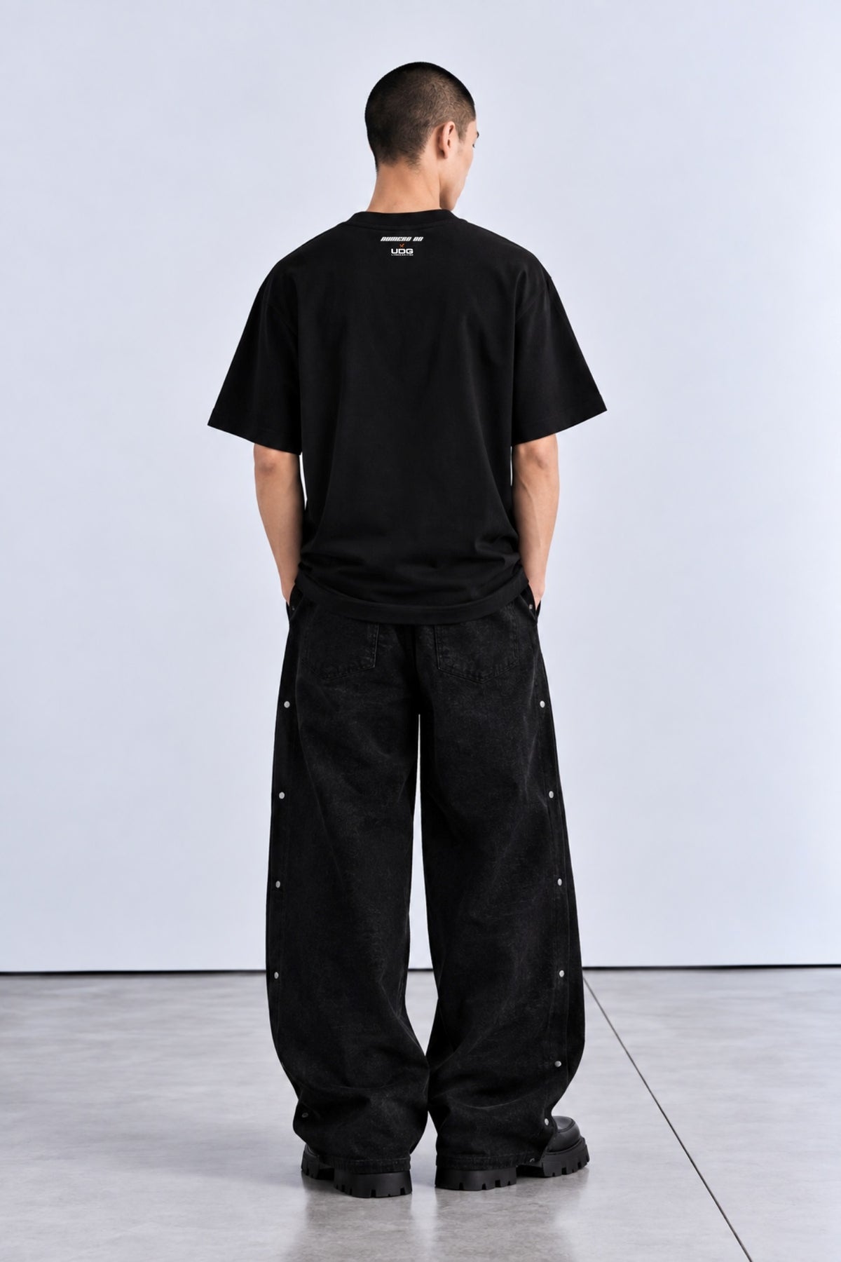 N00 x udg underground tee 