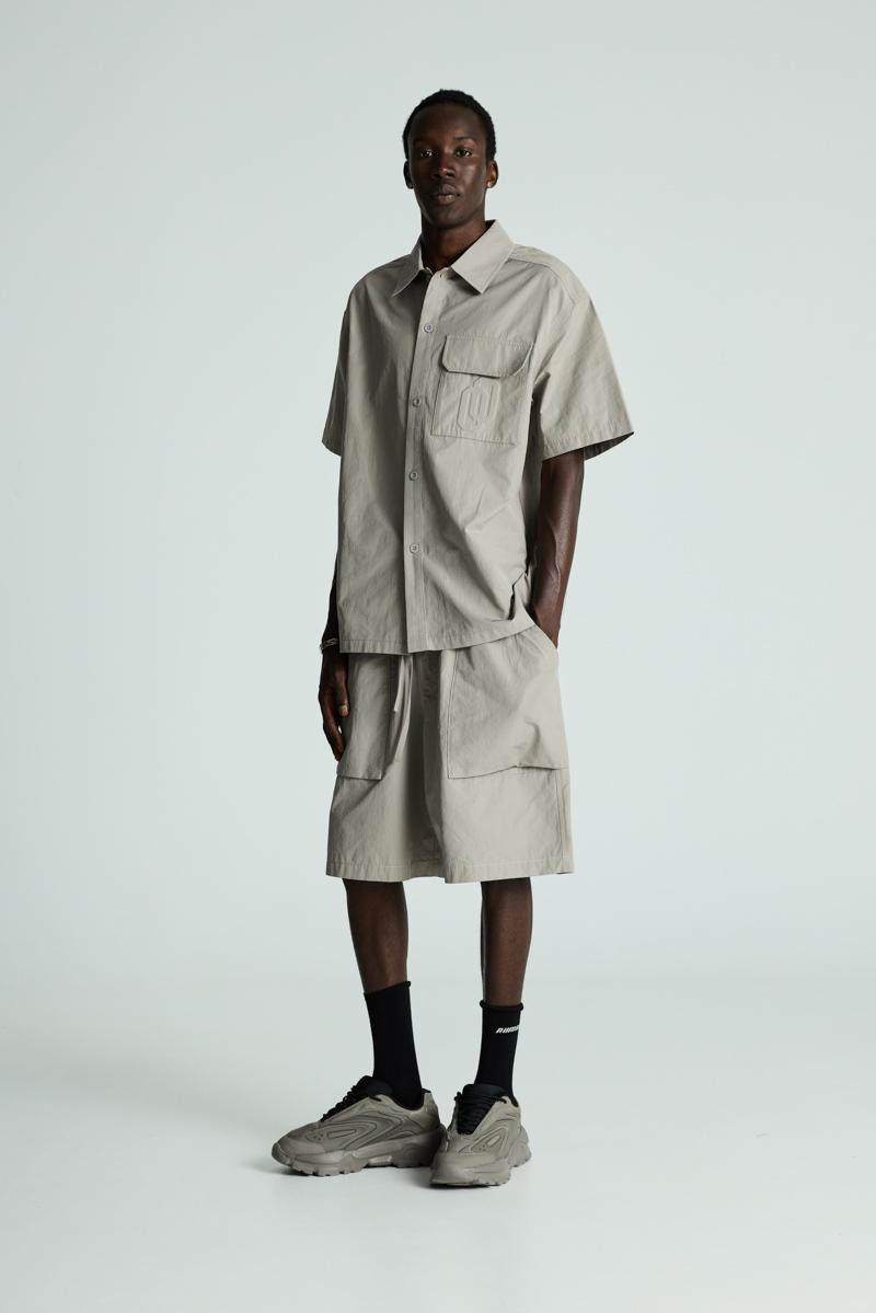 embossed short 