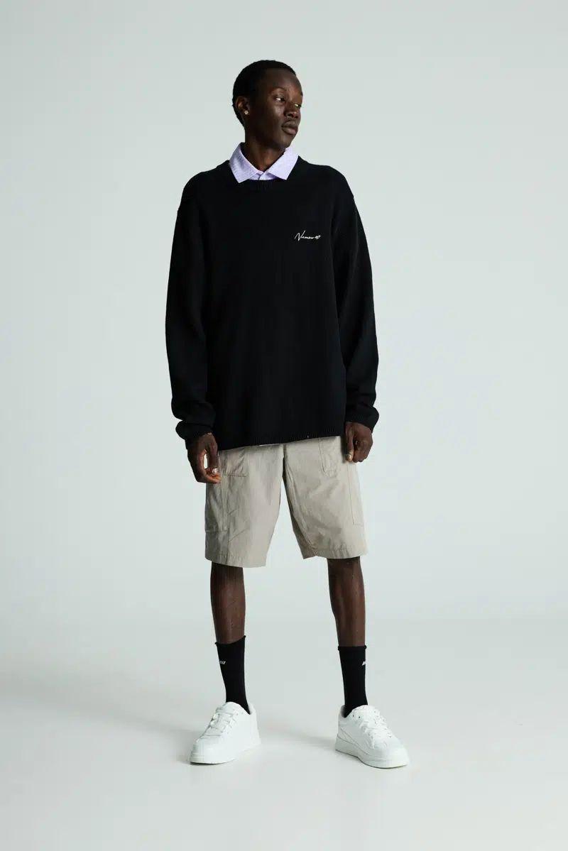 black track knitwear 