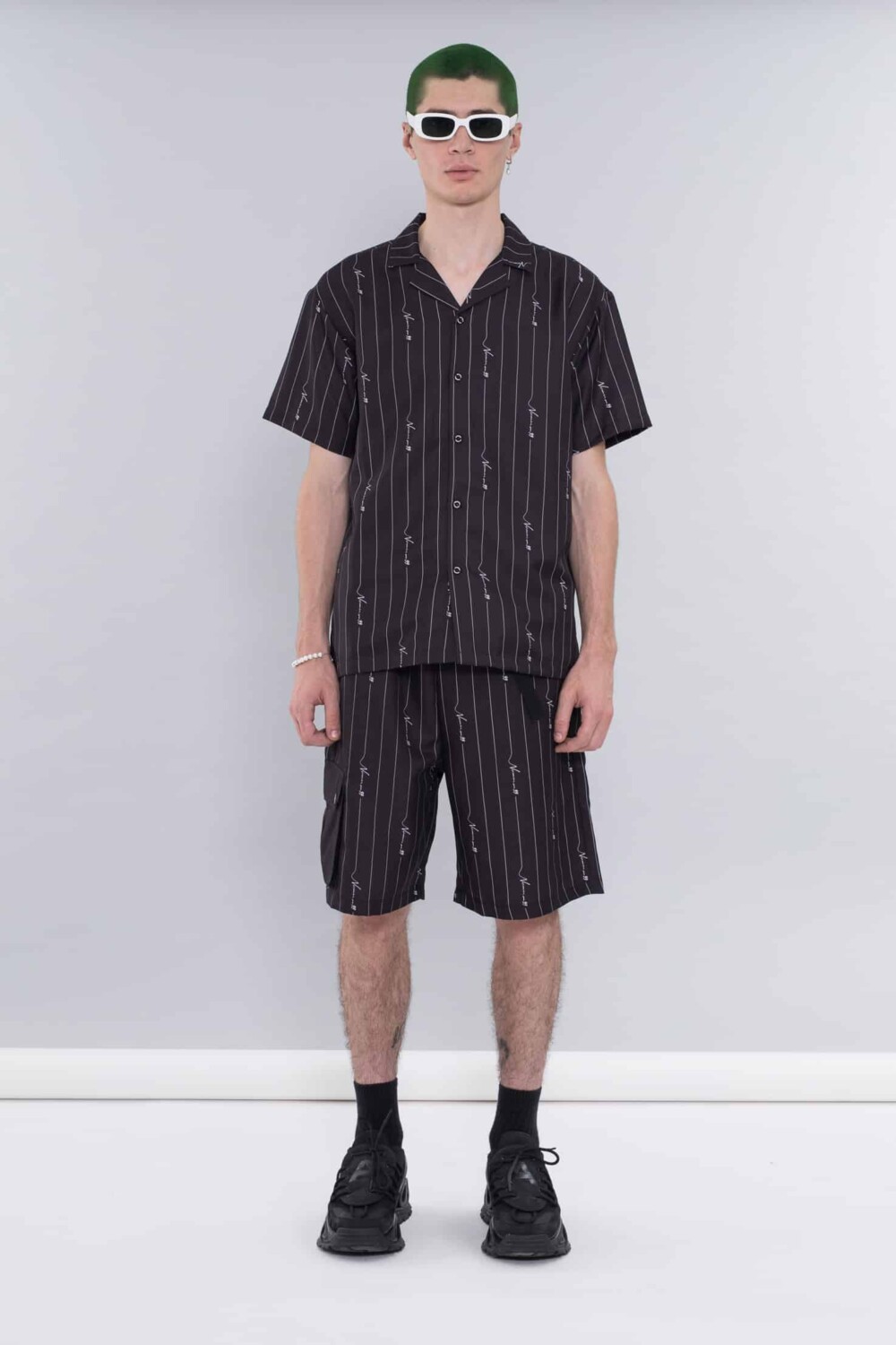 SHIRT PINSTRIPES SHORT SLEEVE