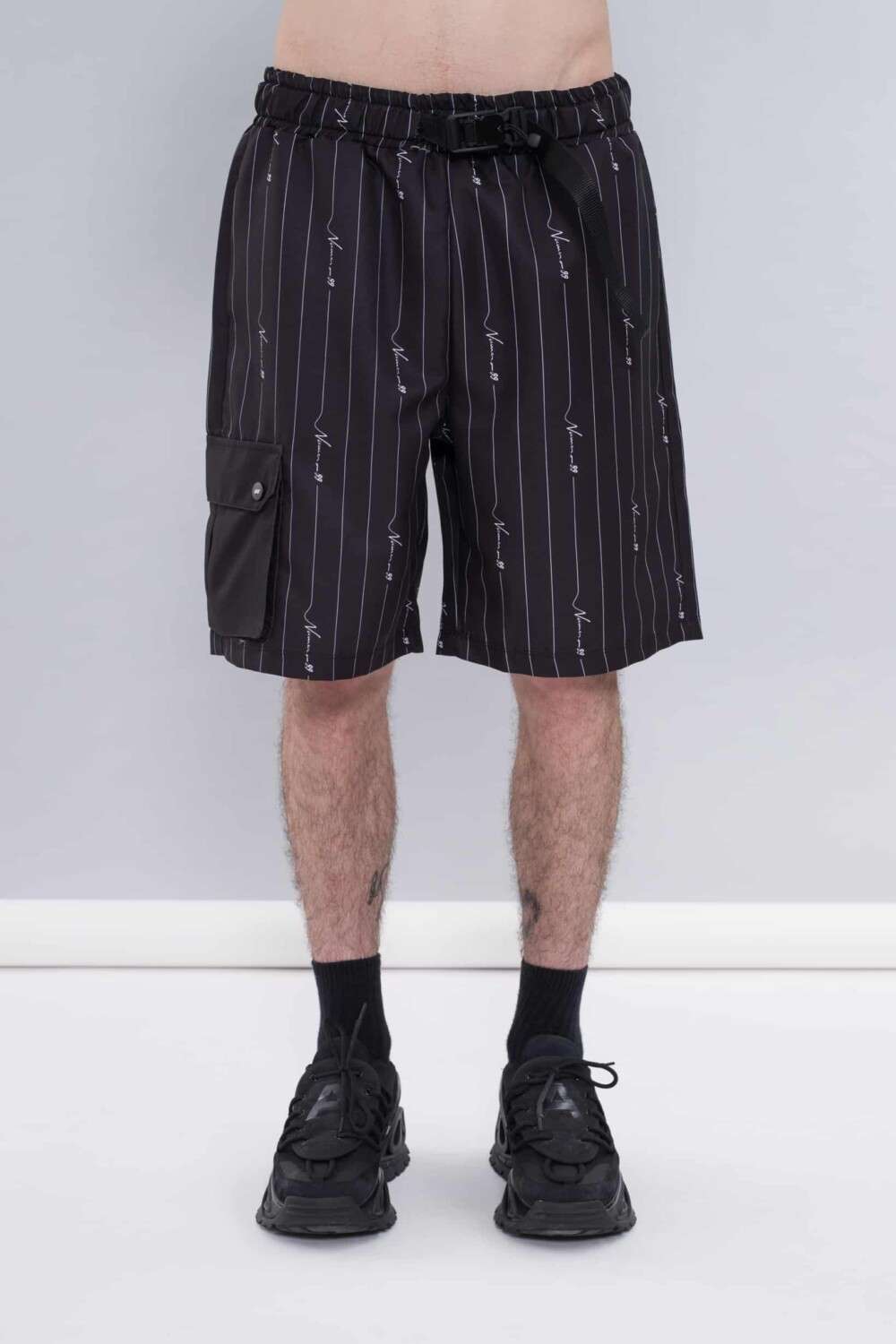 SHORTS PINSTRIPES