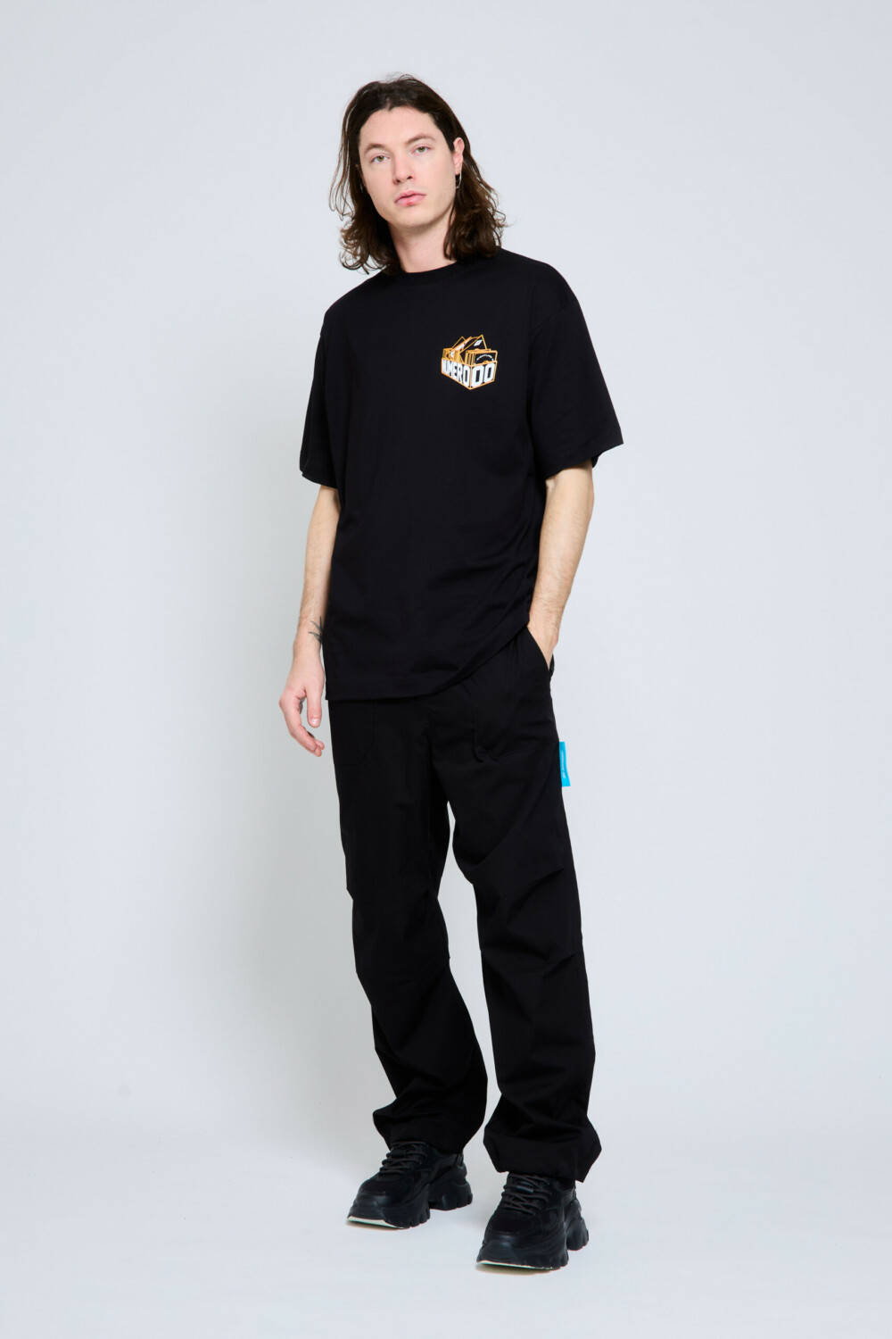 GRIPHON BLACK TEE - Image 3