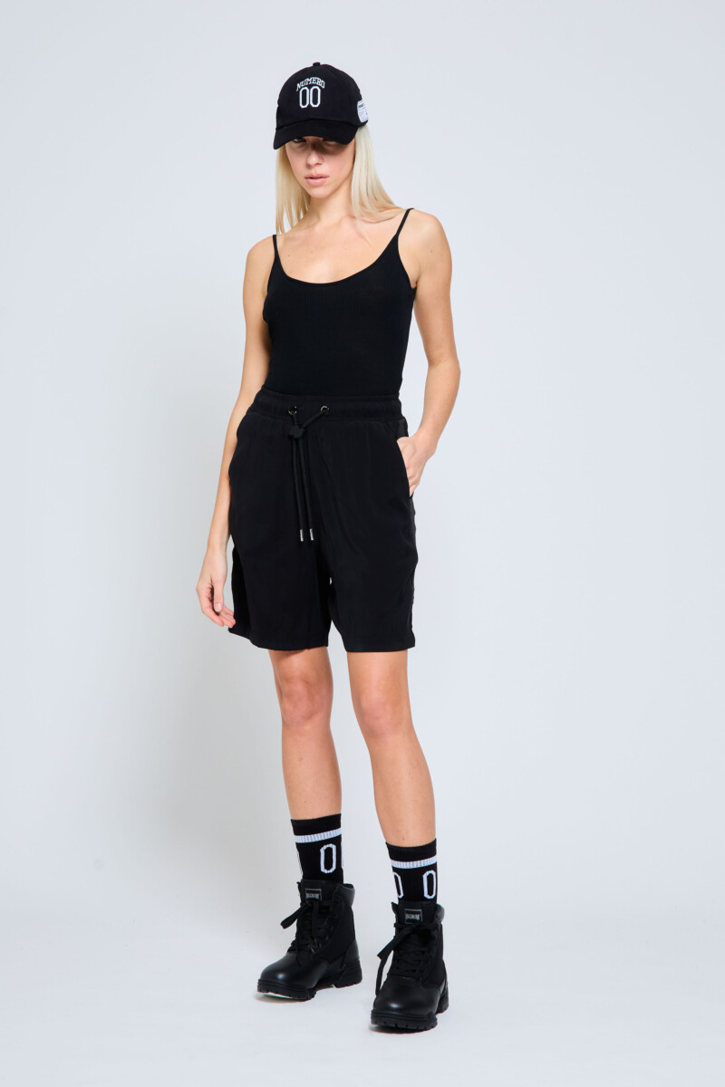 WAREWOLF BLACK SHORT